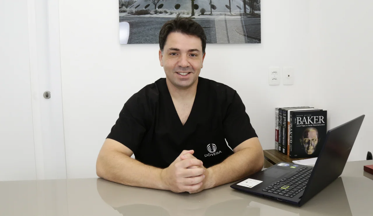 Dr Gustavo Alonso especialista no tratamento do câncer de pele
